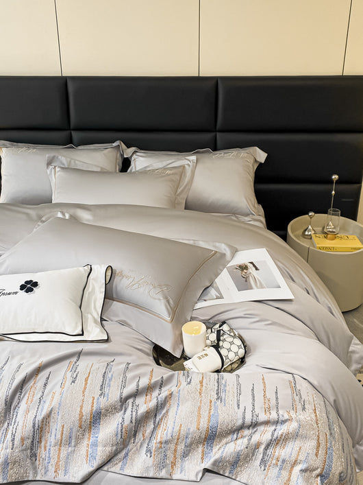 Juego de Cama de 4 Piezas Versátil para Todas las Estaciones - Image 8