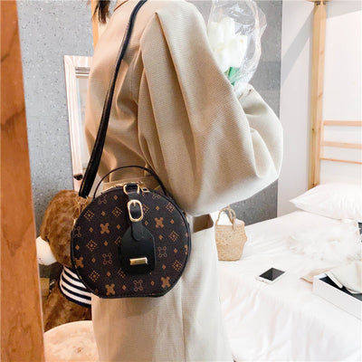 Bolsa Crossbody Redonda Estilo Vintage Western - Image 10