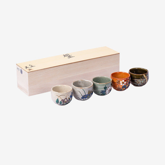 Juego de Tazas de Té Kutani Artesanal - Flores de Cinco Hierbas Retro - Image 10