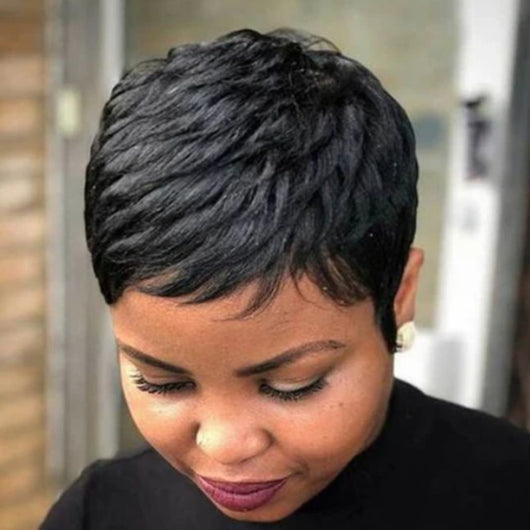 Peluca Corta Esponjosa Negra - Tendencia Cabello Corto - Image 3