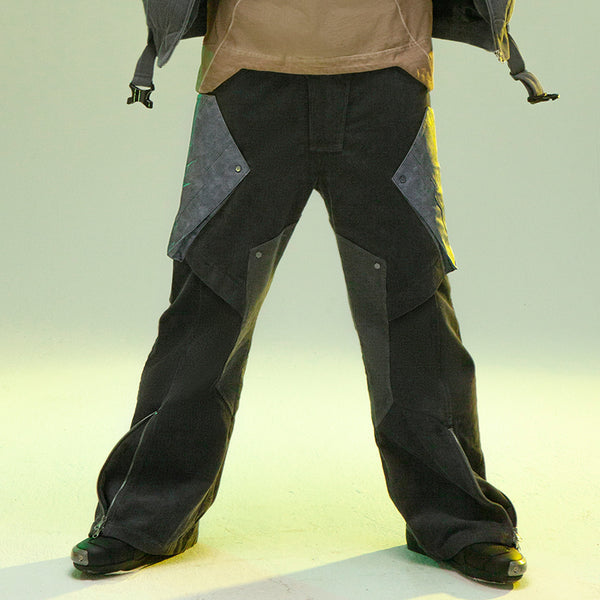Pantalones Pana Estilo Locomotora con Corte Levemente Acampanado