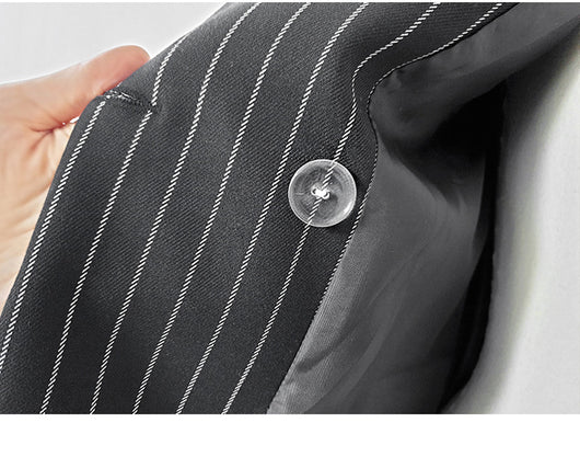 Conjunto Ejecutivo: Blazer Rayado Slim y Pantalón a Juego - Image 18