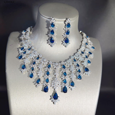 Conjunto de Joyería Elegante con Circonitas y Borlas - Collar, Aretes y Pulsera - Image 5