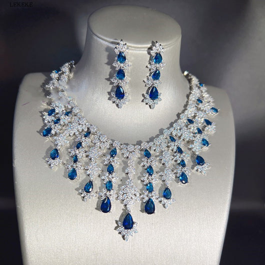 Conjunto de Joyería Elegante con Circonitas y Borlas - Collar, Aretes y Pulsera - Image 5