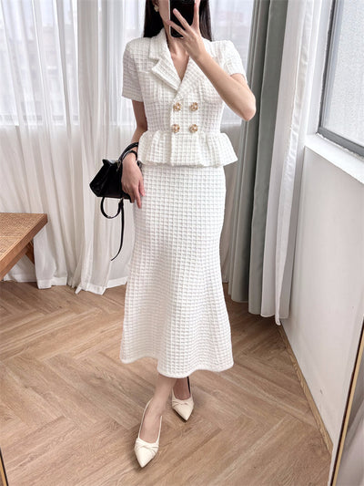 Vestido Tejido Blanco Puro Cuello V con Detalle Hueco - Elegancia Dignificada - Image 21