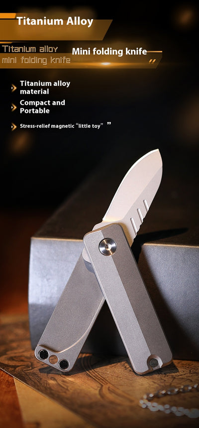 Cuchillo Plegable de Aleación de Titanio Mini A - Herramienta Táctica Compacta para Aventuras - Image 6
