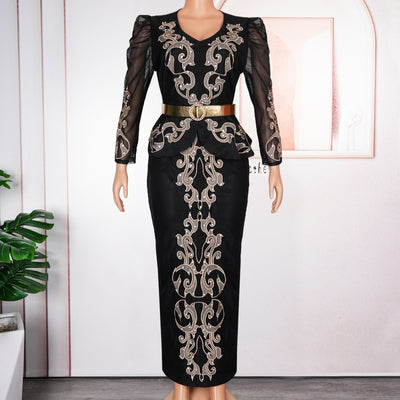 Vestido Formal de Lujo con Pedrería y Escote en V - Image 9