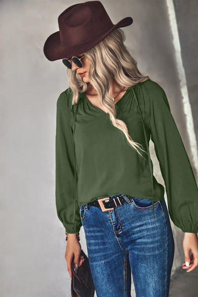 Blusa Escote V Manga Larga Color Liso - Diseño Elegante y Versátil - Image 5