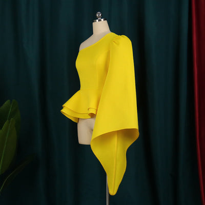 Vestido de Fiesta Ajustado con Hombros Caídos, Cintura Alta y Volantes - Image 11