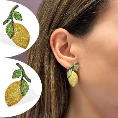 Aretes de Circonita Forma Mango en Oro Cepillado - Image 3