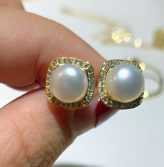 Conjunto de Joyería de Perlas Naturales: Collar, Aretes y Anillo - Image 6