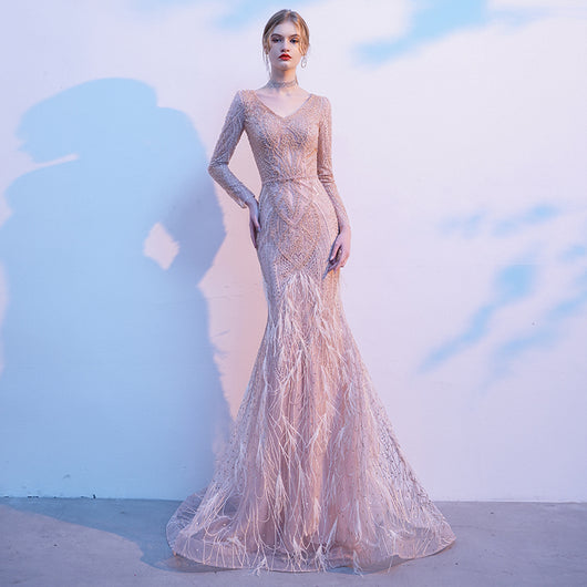 Vestido Dorado con Falda Cola de Pez - Image 11