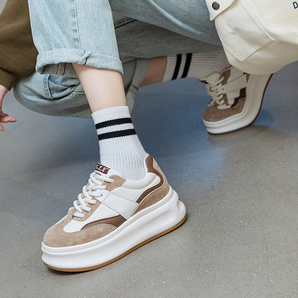 Zapatos Blancos Retro con Tacón Oculto y Suela Reforzada