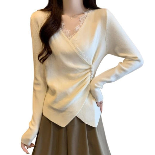Blusa Manga Larga con Encaje Irregular y Escote en V - Image 5
