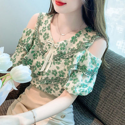 Blusa Chiffon Floral Hombro Descubierto - Camisa Romántica de Manga Corta - Image 3