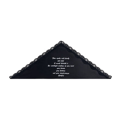 Pañoleta Triangular de Seda con Encaje y Costura Decorativa - Image 6