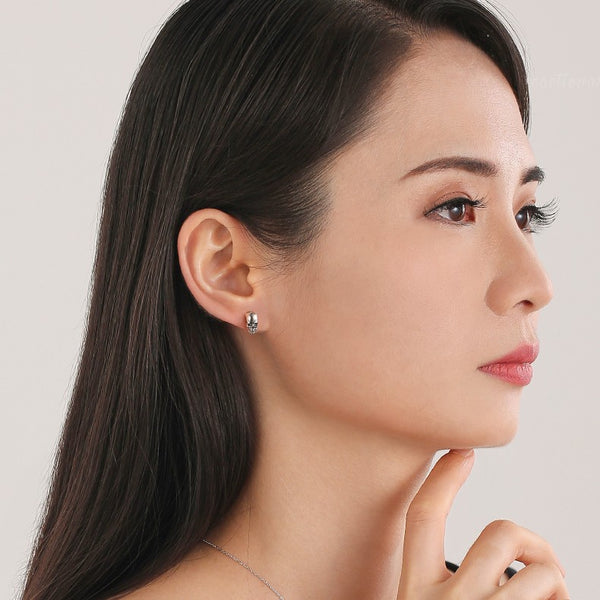 Aretes Minimalistas de Personalidad Oscura para Mujer
