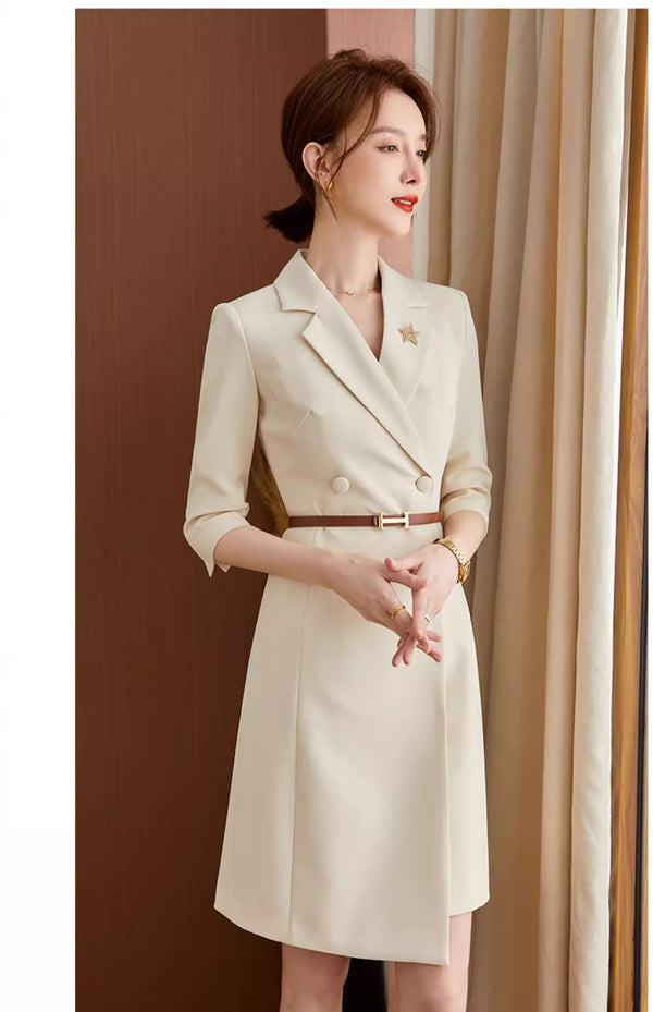 Traje Blanco Ejecutivo de Elegancia Profesional - Image 4