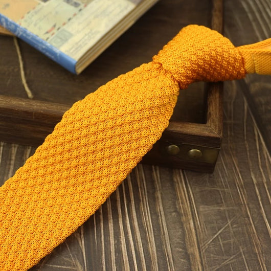 Corbata Tejida Estilo Universitario Angosta para Hombre y Mujer