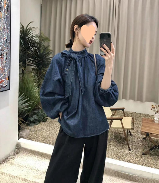 Camisa Denim Retro Suelta con Cuello y Cordones para Mujer - Image 9