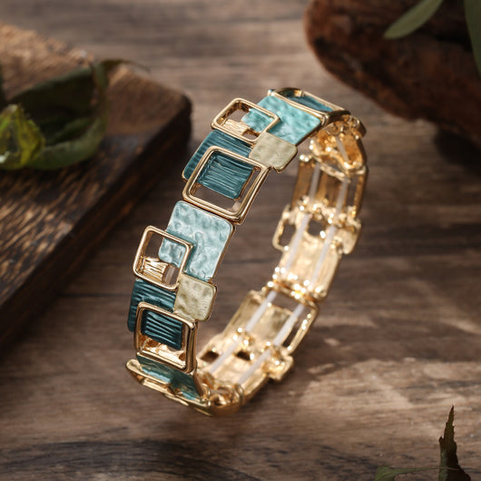 Conjunto de Aretes, Pulsera y Collar con Cuadrados Geométricos Pintados en Óleo - Image 10