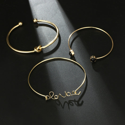 Juego de Pulseras Diamante Triángulo LOVE - Image 9