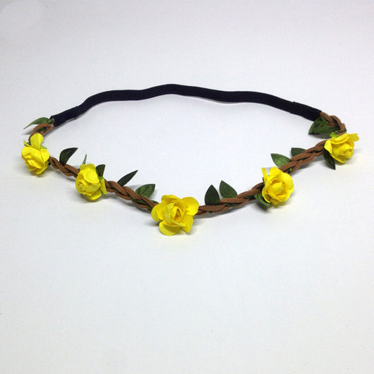 Corona de Flores Rosas Estilo Coreano para Novia - Image 2