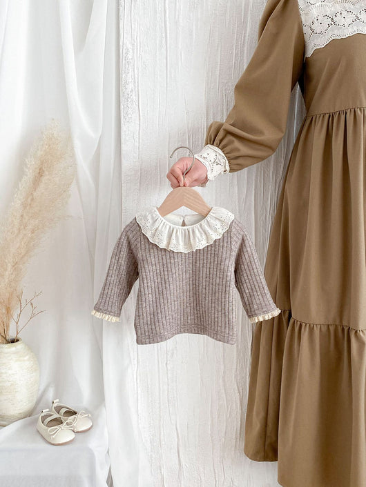 Blusa de Encaje con Cuello Peter Pan para Mujer - Image 13