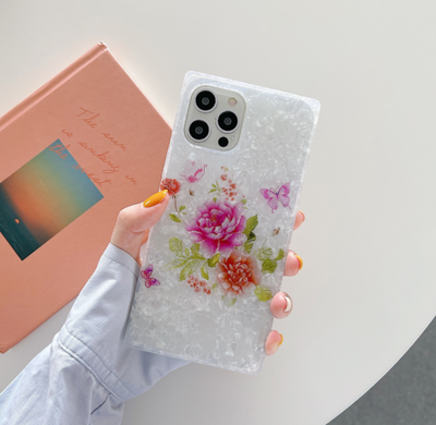 Funda Protectora con Patrón de Flores y Mariposas Coloridas - Image 8