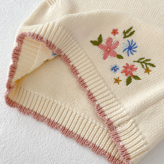 Chaleco Infantil de Cuello Redondo con Bordado Otoñal - Image 15