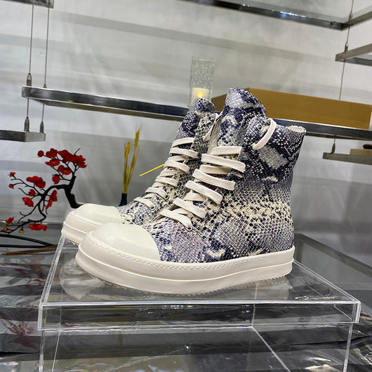 Sneakers Altos de Cuero con Patrón Pitón y Plataforma - Estilo Casual Niche - Image 4