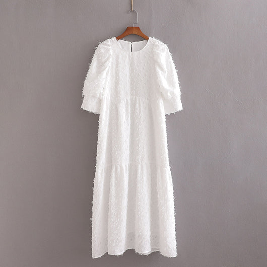 Vestido de Verano para Mujer con Cuello Redondo y Detalles Florales - Image 11