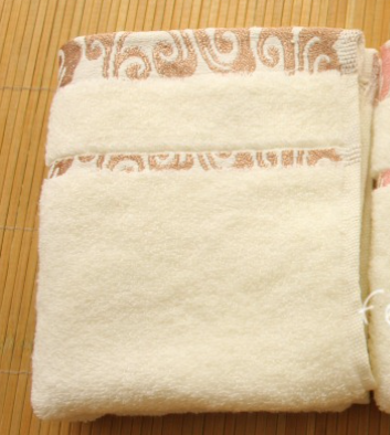 Toalla Facial Jacquard Xiangyun de Algodón Puro Premium - Gruesa y Sin Arrugas - Image 7