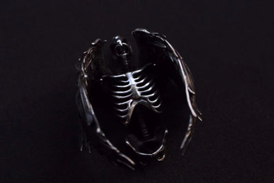Dije de Plata Esterlina Vintage Old Guard para Hombre - Image 7