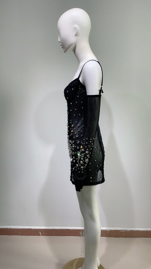Guantes con Strass y Vestido de Malla Negra Sensual con Tirantes - Image 10