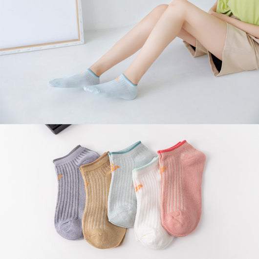 Calcetines Cortos para Mujer con Diseño de Ositos - Alta Calidad y Estilo Adorable - Image 4