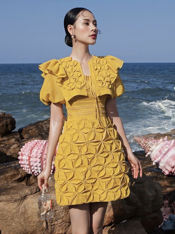 Vestido Amarillo de Verano con Diseño 3D de Pétalos - Image 4