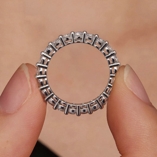 Anillo de Mosonita con Diamantes Brillantes Pareados - Image 2
