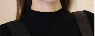 Suéter Cuello Alto con Tirantes Escoceses - Image 13