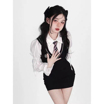 Traje Ejecutivo Estilo College para Mujer - Image 7