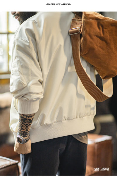 Chaqueta Piloto Blanca Casual de Nylon Ligero Estilo Béisbol - Image 9