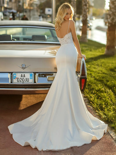 Vestido de Novia Blanco Tubo Escote Recto con Cola Sirena Elegante - Image 7