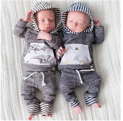Conjunto de Dos Piezas con Capucha Estampado Dinosaurio - Image 6
