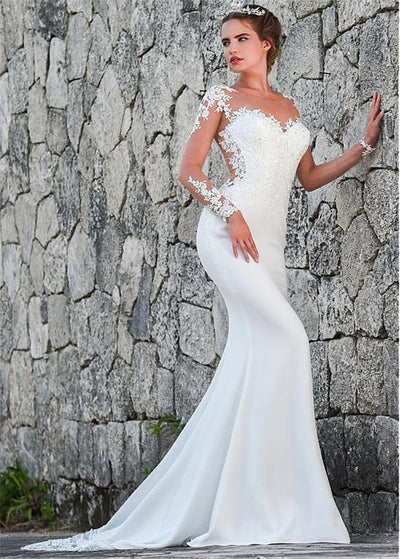 Vestido de Novia Elegante con Cola Trasera Sutil - Image 8