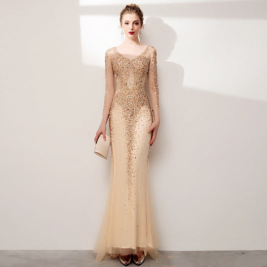 Vestido de Noche Elegante con Cola de Pez
