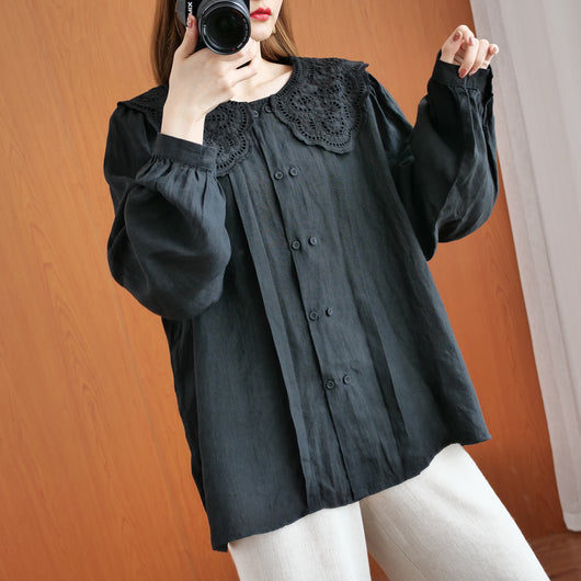Blusa Elegante con Cuello de Encaje, Doble Botonadura y Mangas Largas - Image 7