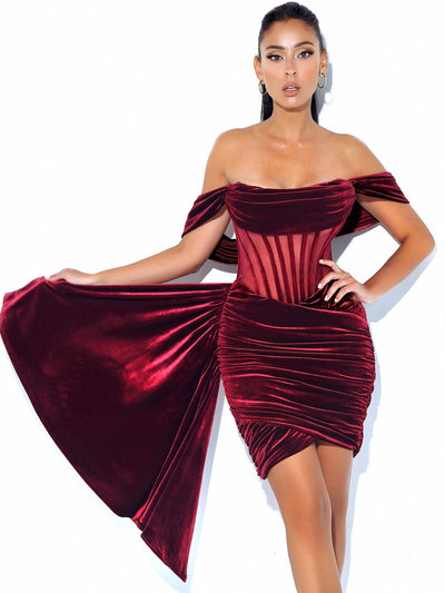 Vestido de Noche Elegante en Terciopelo con Escote Sensual - Image 2