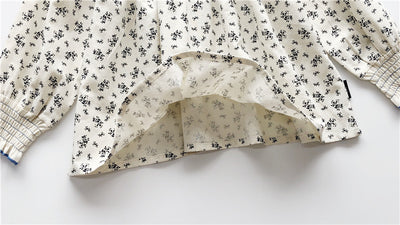Blusa Vaquera Bebé Cuello de Encaje Floral Manga Larga - Image 3