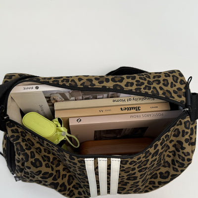 Bolso Mensajero Deportivo Estampado Leopardo Gran Capacidad - Image 5