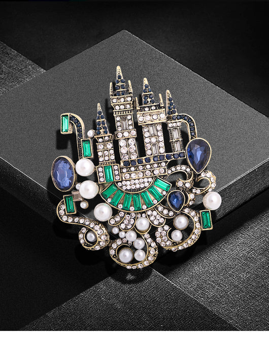 Broche Castillo Europeo Retro con Cristales de Diamante - Image 6